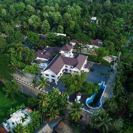 Hotel Heritage Plaza Kottayam Esterno foto