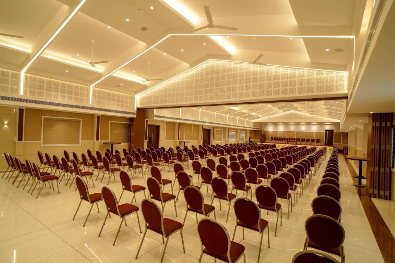 Hotel Heritage Plaza Kottayam Esterno foto
