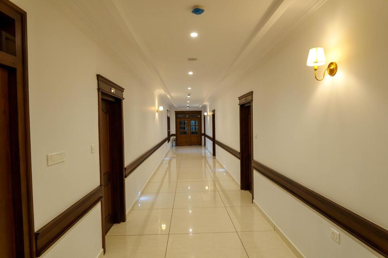 Hotel Heritage Plaza Kottayam Esterno foto